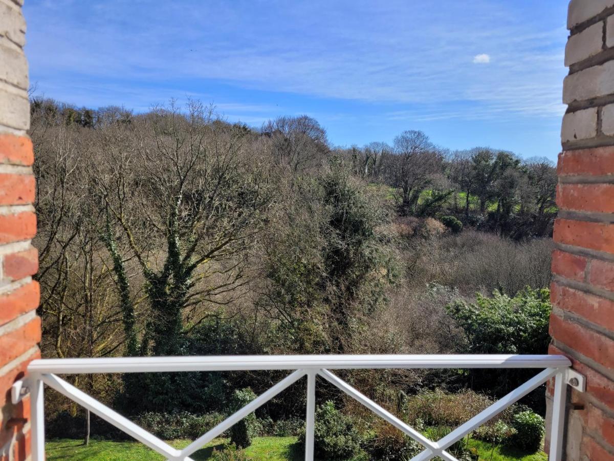La Coulee Pilette Appartement Callac Buitenkant foto